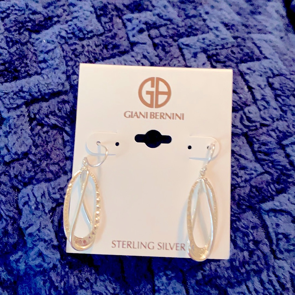 Unique Sterling silver drop earrings NWT